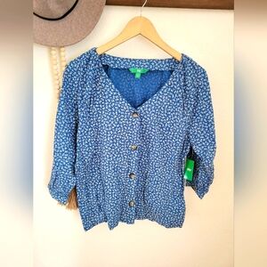 Dip Floral Blouse NWT